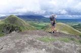 Cestou do základního tábora Refugio Nuevos Horizontes (4 700 m n. m.) se kolem nás honili bouřkové mraky a s rostoucí nadmořskou výškou přicházela únava a bolest hlavy.